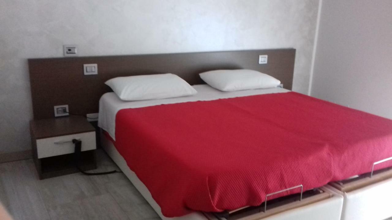 B&B Tre Passi 베로나 외부 사진