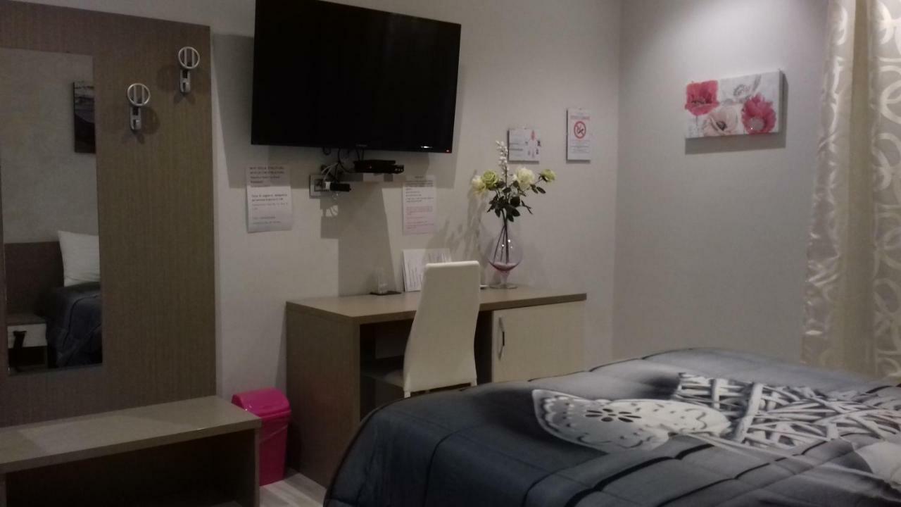 B&B Tre Passi 베로나 외부 사진